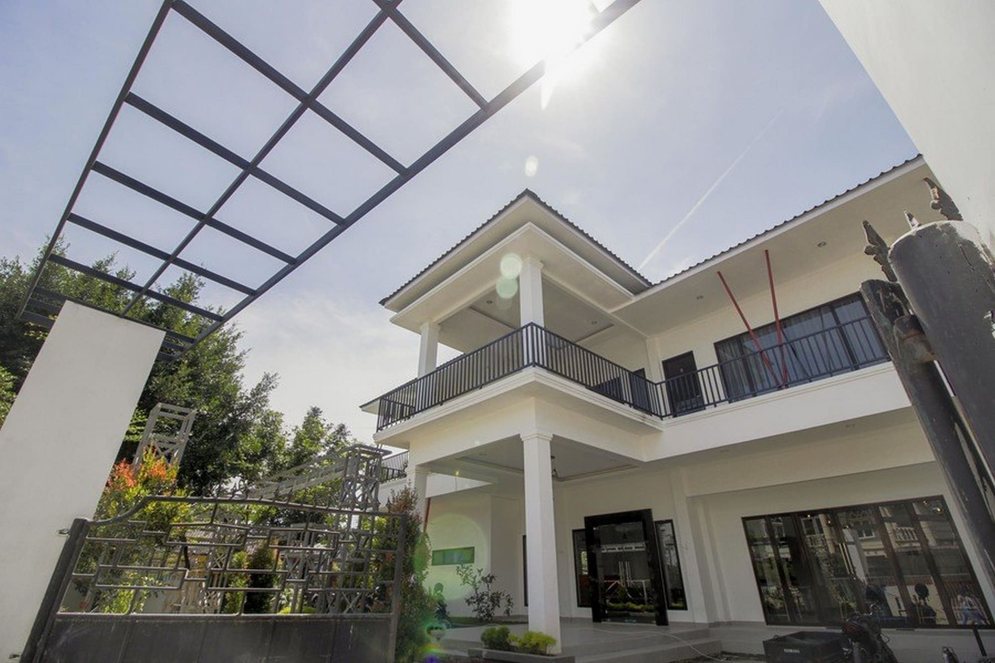 Reddoorz Premium @ Setiabudi Medan Sunggal Exterior photo